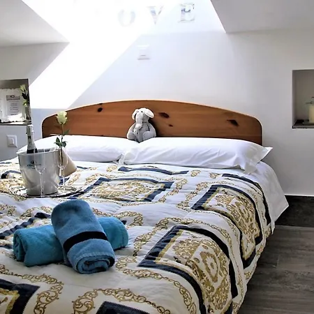 Della Posta Hotel 2*